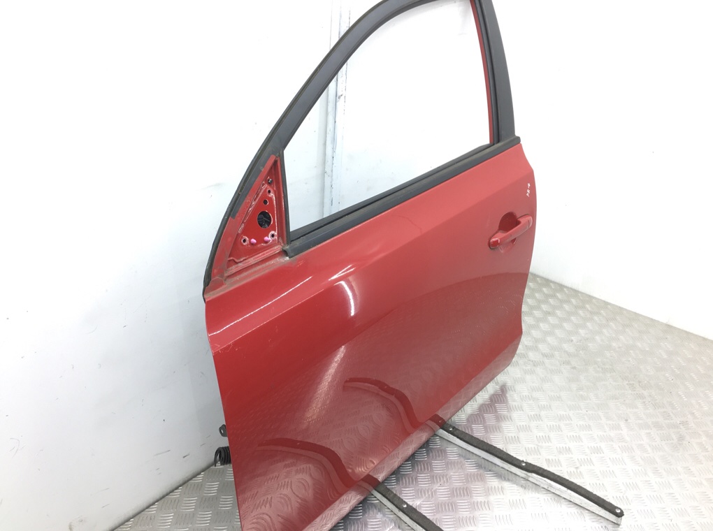 Дверь передняя левая бу для Hyundai i30 1 1.6 CRDi,  2010 г.