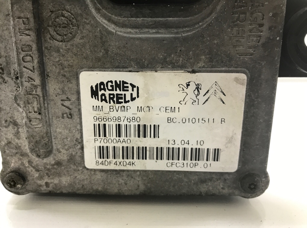 Блок управления роботизированной КПП бу для Peugeot 3008 1 1.6 HDi,  2010 г.