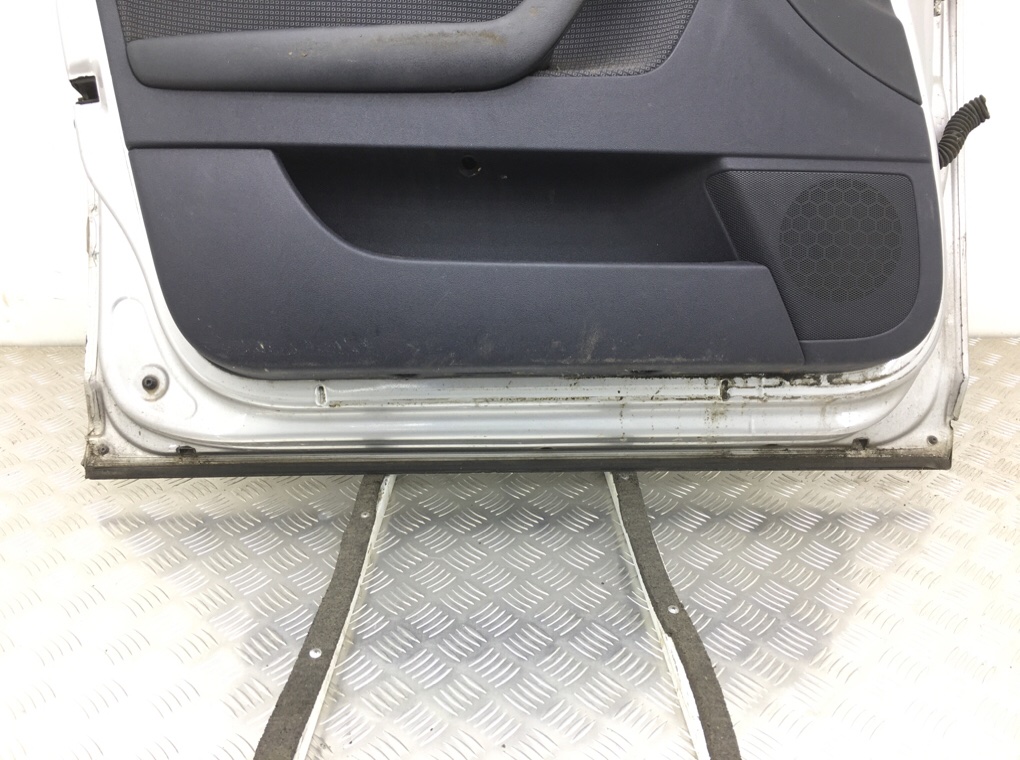 Дверь передняя левая бу для Audi A3 8P 1.9 TDi,  2007 г.