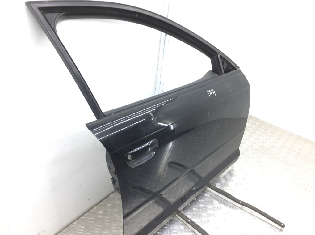 Дверь передняя правая бу для Audi A3 8P 1.9 TDi,  2007 г.