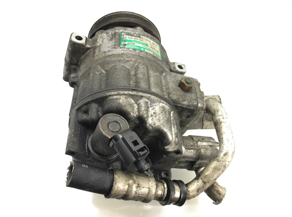 Компрессор кондиционера бу для Volkswagen Golf 5 1.9 TDi, 2004 г. Компрессор кондиционера бу для Volkswagen Golf 5 1.9 TDi, 2004 г.