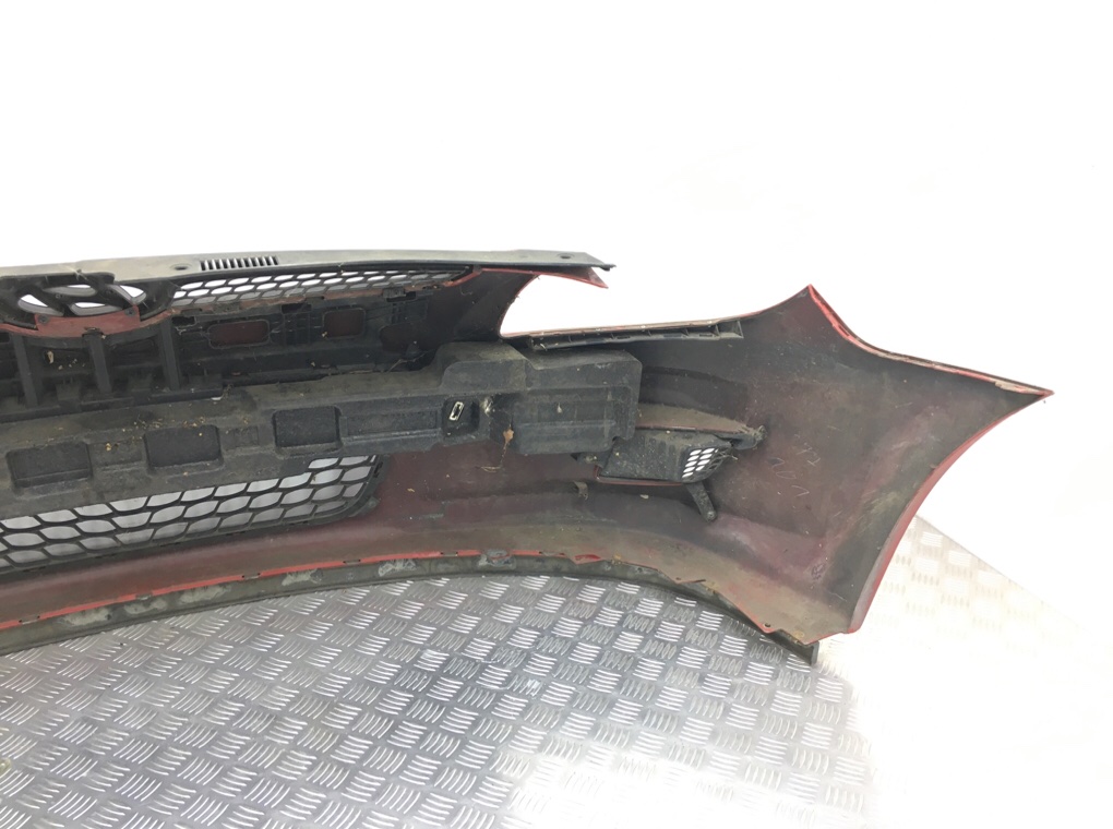 Бампер передний бу для Hyundai i30 1 1.6 CRDi, 2010 г. Бампер передний бу для Hyundai i30 1 1.6 CRDi, 2010 г.