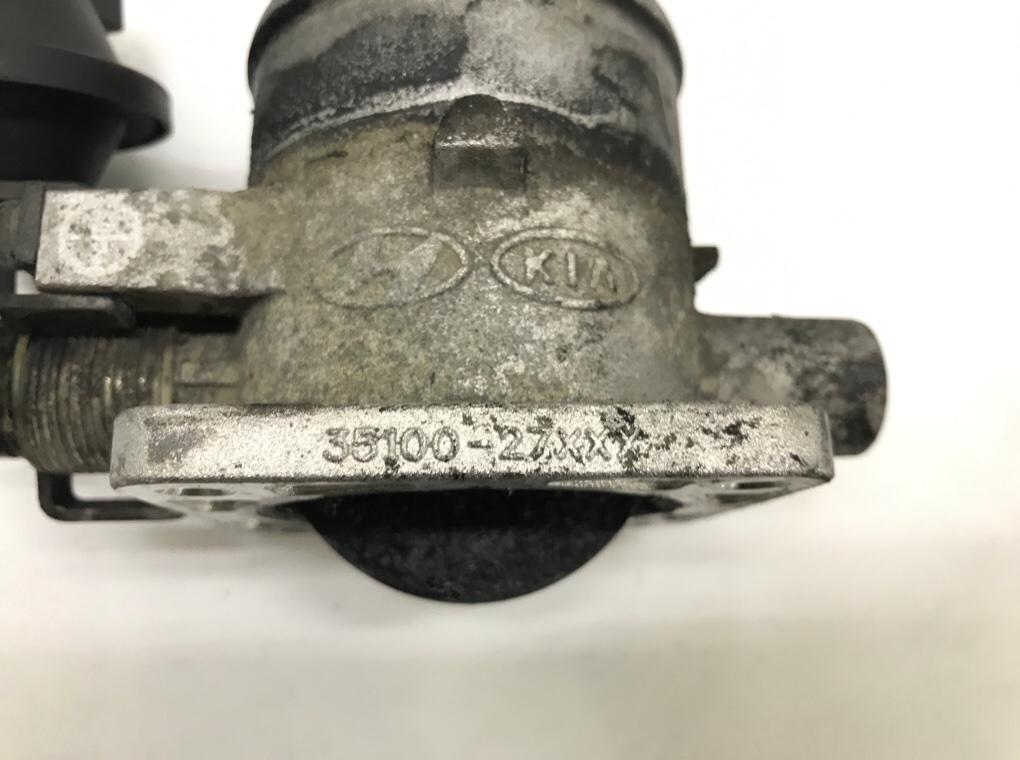 Заслонка дроссельная бу для Kia Sportage  2.0 CRDi,  2005 г.