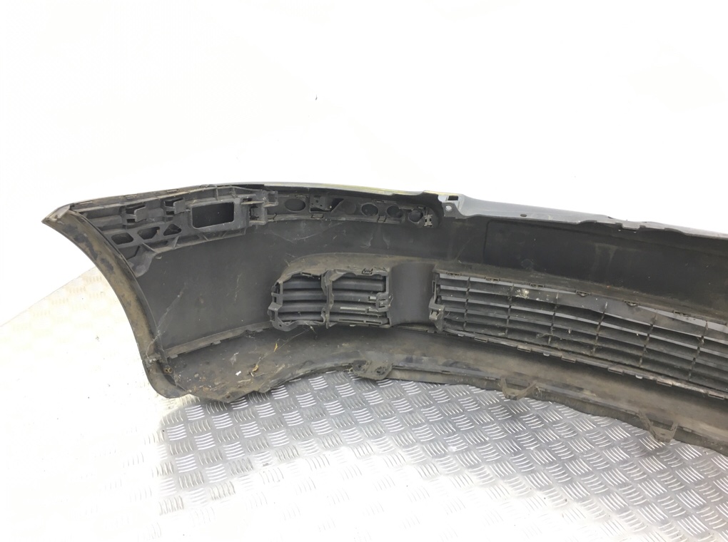 Бампер передний бу для Volkswagen Golf 5 1.4 TSI,  2008 г.