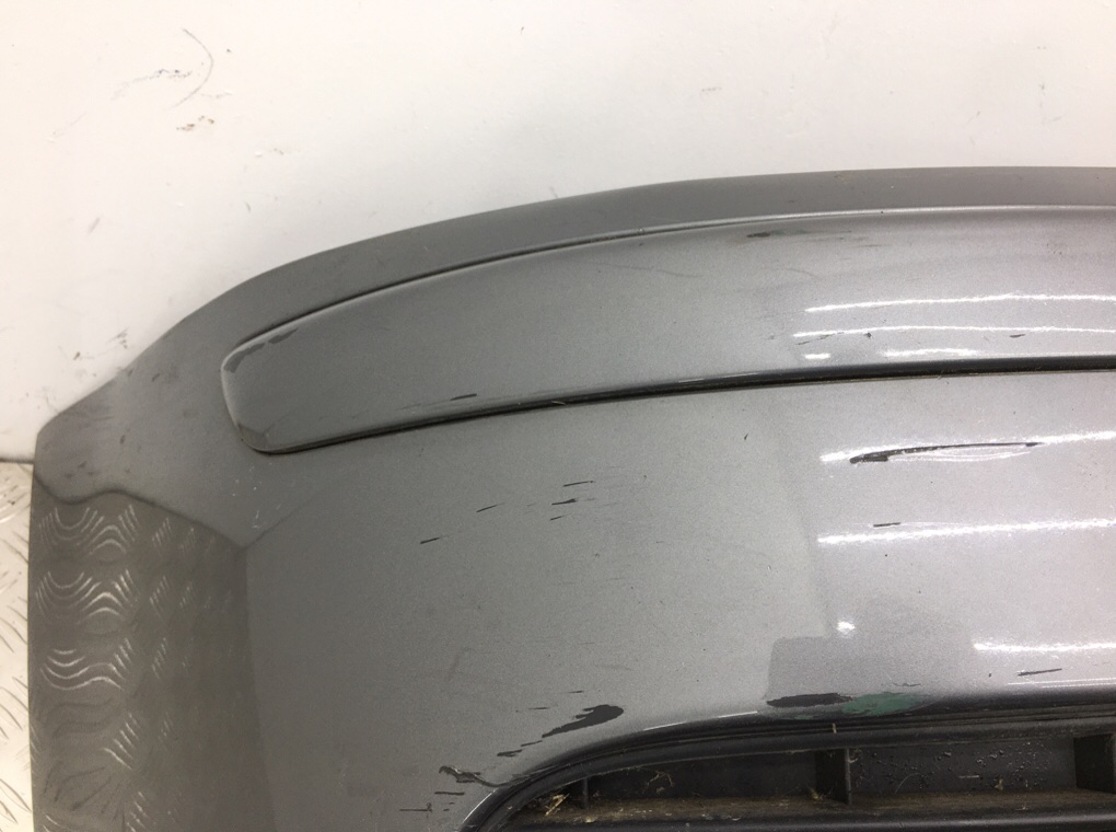 Бампер передний бу для Volkswagen Golf 5 1.4 TSI,  2008 г.