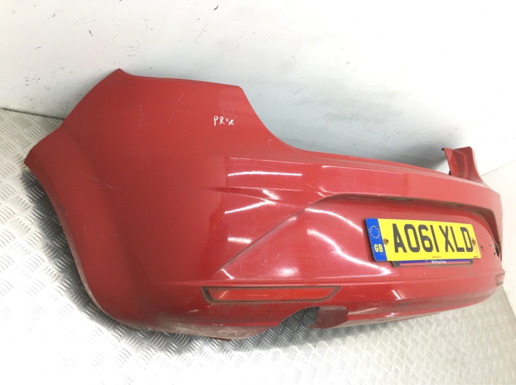 Бампер задний бу для Seat Leon 2 1.6 TDi,  2011 г.