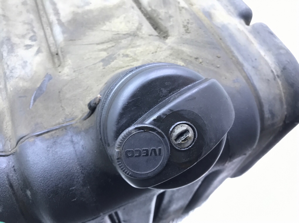 Бак топливный бу для Iveco Eurocargo 3.9 TD, 2013 г. Бак топливный бу для Iveco Eurocargo 3.9 TD, 2013 г.