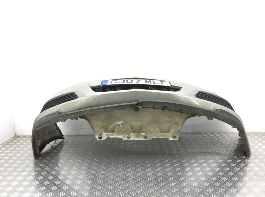 Бампер передний бу для Opel Vectra C 1.8 i,  2007 г.