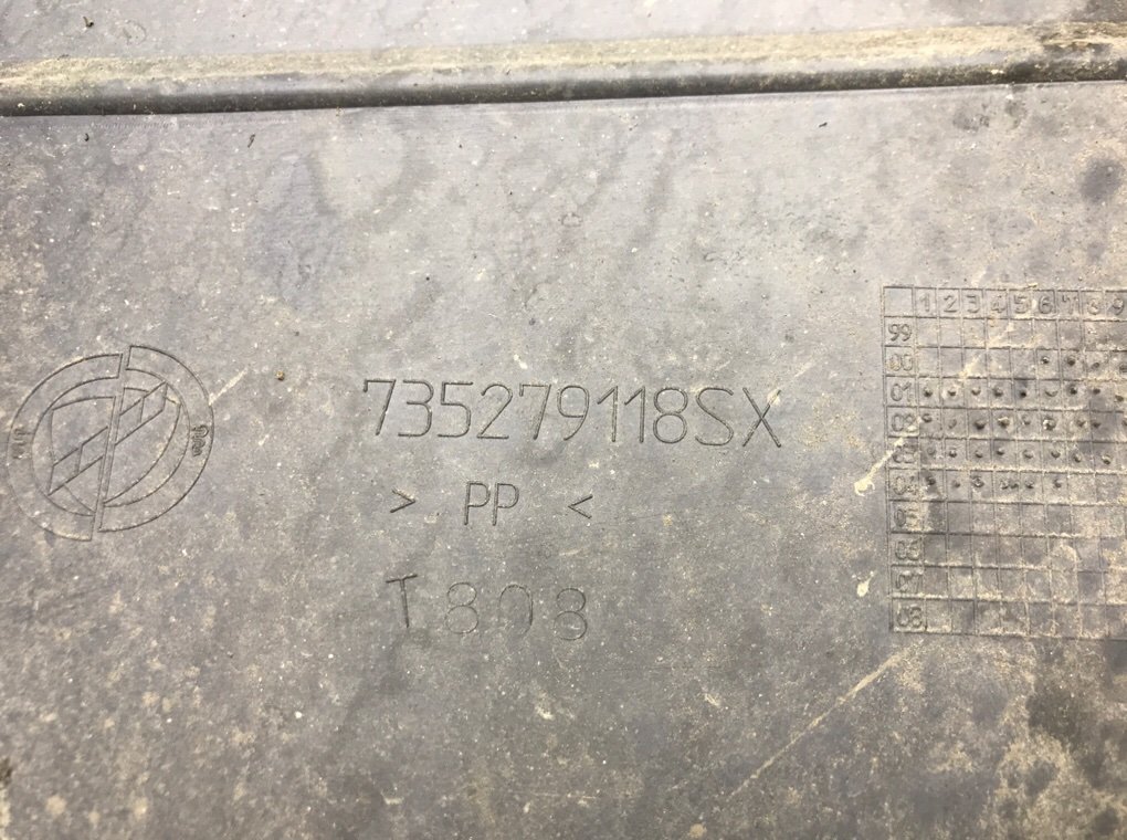 Клык бампера задний левый бу для Fiat Doblo 1 1.9 TD, 2004 г. Клык бампера задний левый бу для Fiat Doblo 1 1.9 TD, 2004 г.