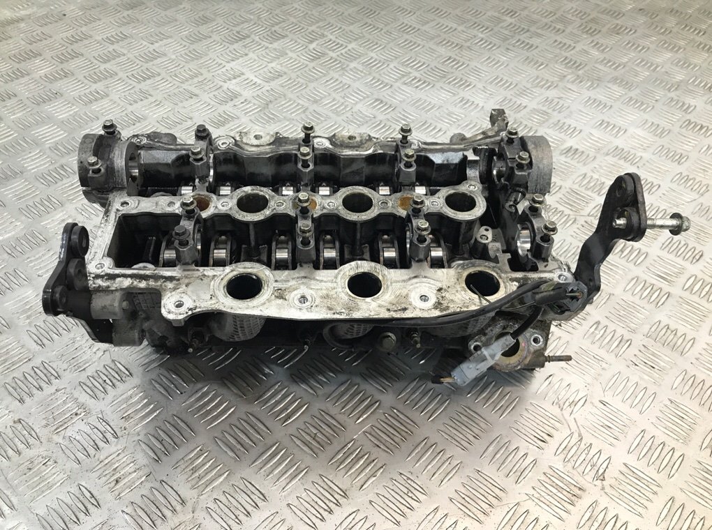 Головка блока цилиндров бу для Land Rover Discovery 3 2.7 TD,  2007 г.