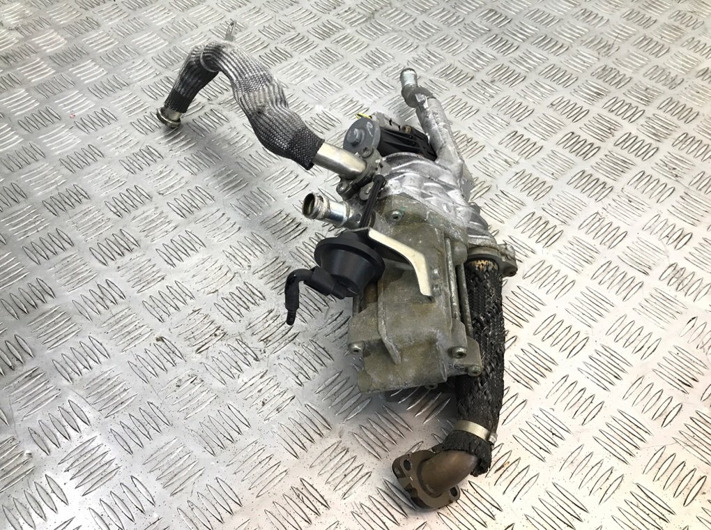 Клапан EGR бу для Land Rover Discovery 4 3.0 TD,  2008 г.