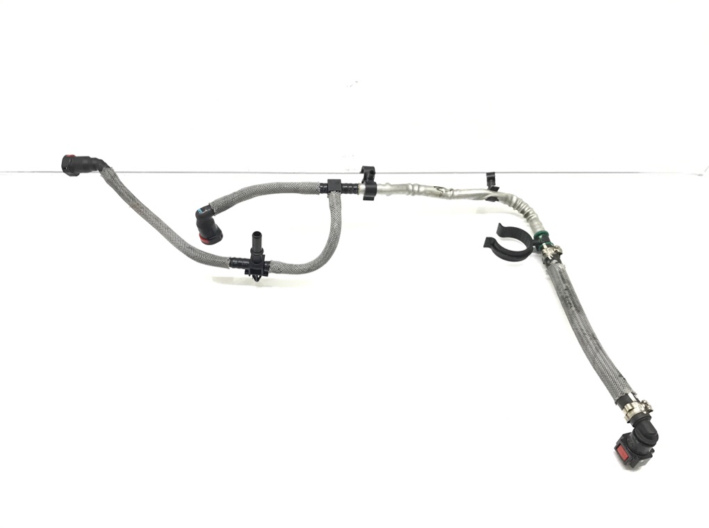 Трубка обратки форсунок бу для Land Rover Discovery 4 3.0 TD, 2008 г.