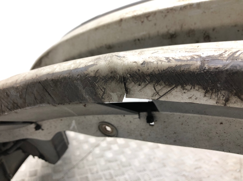 Бампер передний бу для Saab 9-3  2.0 Ti,  2007 г.