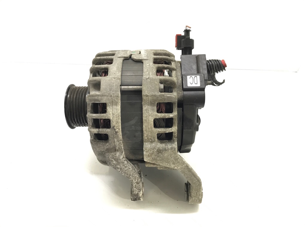 Генератор бу для Opel Zafira C 2.0 CDTI,  2015 г.