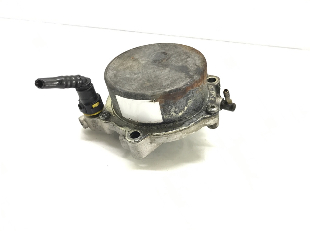 Насос вакуумный бу для Opel Zafira B 1.9 CDTi, 2008 г.