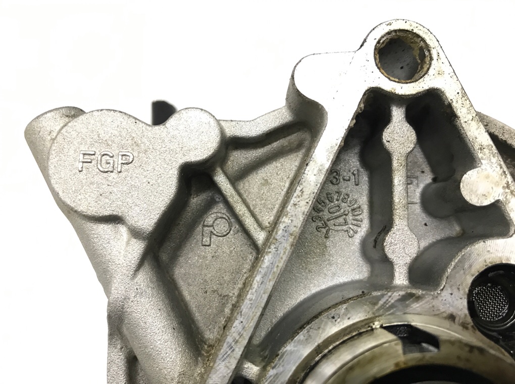 Насос вакуумный бу для Opel Zafira B 1.9 CDTi,  2008 г.