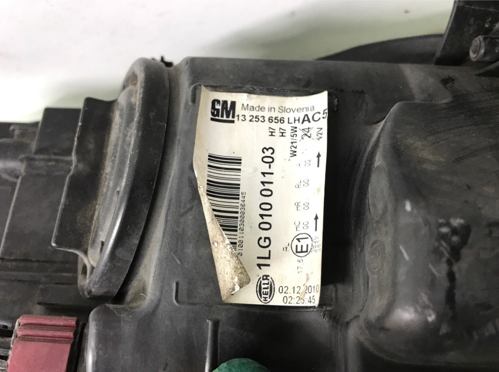 Фара левая бу для Opel Astra J 2.0 CDTi,  2011 г.