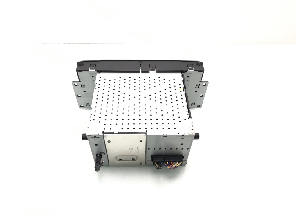 Магнитола бу для Land Rover Freelander 2 2.2 TD, 2007 г. Магнитола бу для Land Rover Freelander 2 2.2 TD, 2007 г.