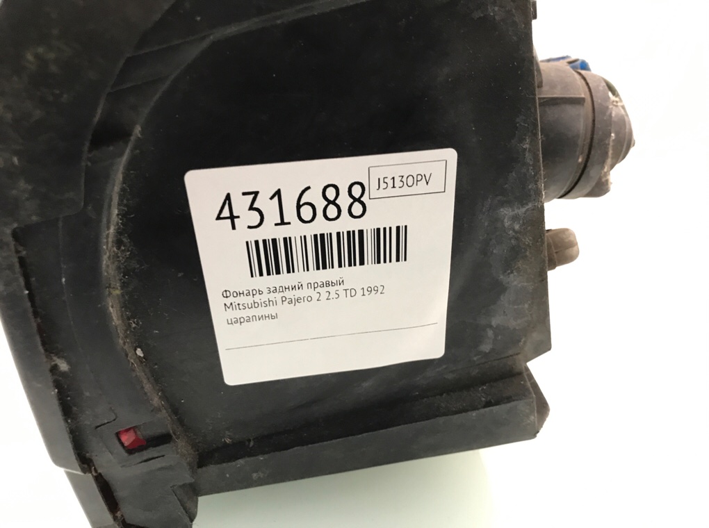 Фонарь задний правый бу для Mitsubishi Pajero 2 2.5 TD,  1992 г.