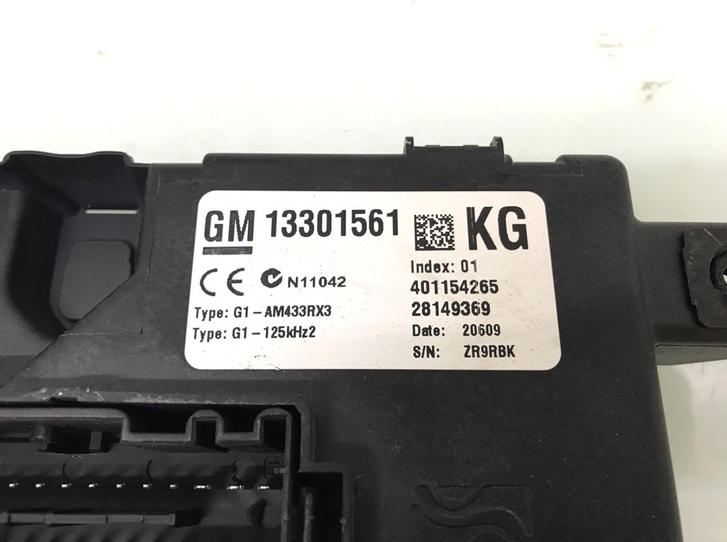 Блок предохранителей бу для Opel Corsa D 1.4 i,  2009 г.