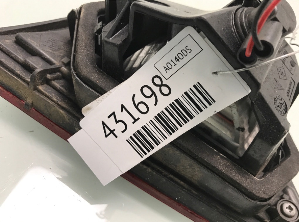 Фонарь крышки багажника левый бу для Renault Clio 4 1.2 i,  2014 г.