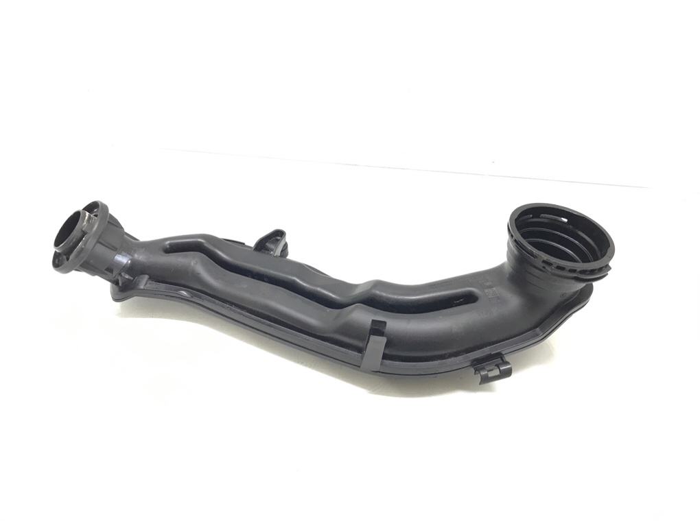 Патрубок интеркулера бу для Volkswagen Golf 7 1.5 TSI, 2019 г. Патрубок интеркулера бу для Volkswagen Golf 7 1.5 TSI, 2019 г.