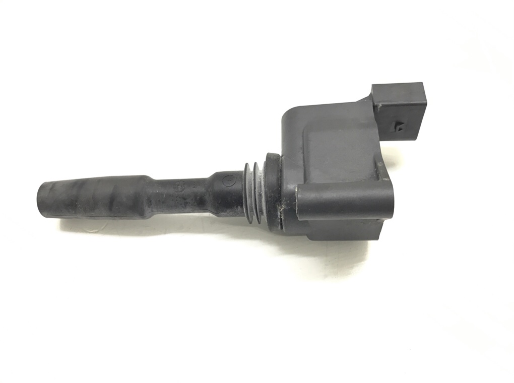 Катушка зажигания бу для Volkswagen Golf 7 1.5 TSI,  2019 г.