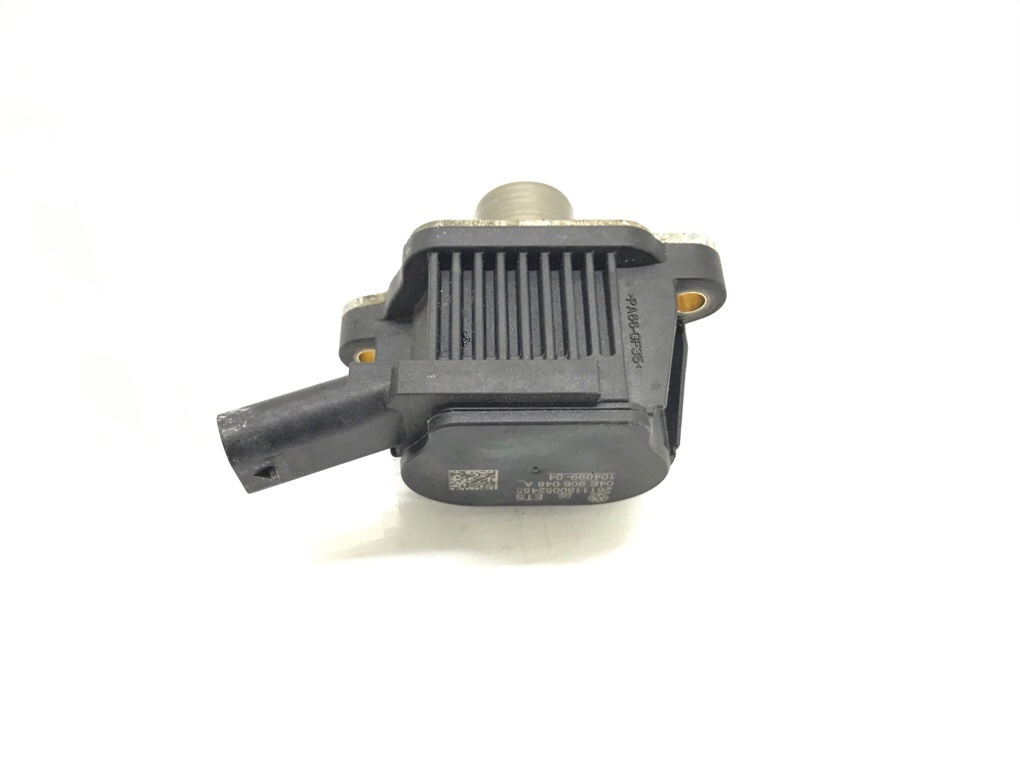 Клапан электромагнитный бу для Volkswagen Golf 7 1.5 TSI, 2019 г. Клапан электромагнитный бу для Volkswagen Golf 7 1.5 TSI, 2019 г.