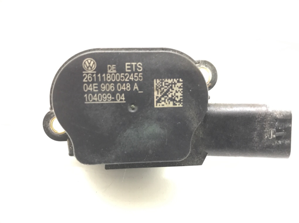 Клапан электромагнитный бу для Volkswagen Golf 7 1.5 TSI, 2019 г. Клапан электромагнитный бу для Volkswagen Golf 7 1.5 TSI, 2019 г.