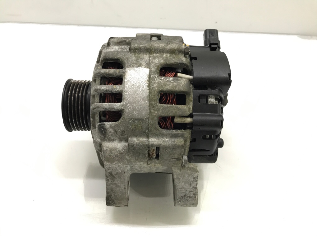 Генератор бу для Peugeot 206 CC 1.6 i, 2003 г. Генератор бу для Peugeot 206 CC 1.6 i, 2003 г.