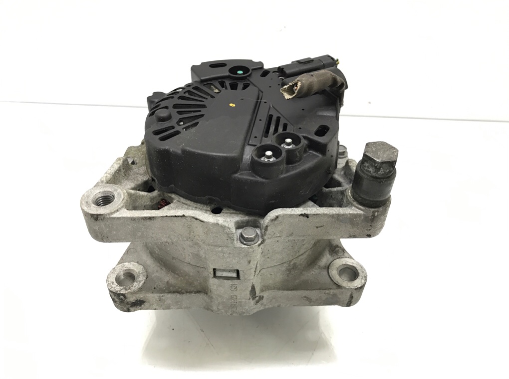 Генератор бу для Peugeot 206 CC 1.6 i, 2003 г. Генератор бу для Peugeot 206 CC 1.6 i, 2003 г.