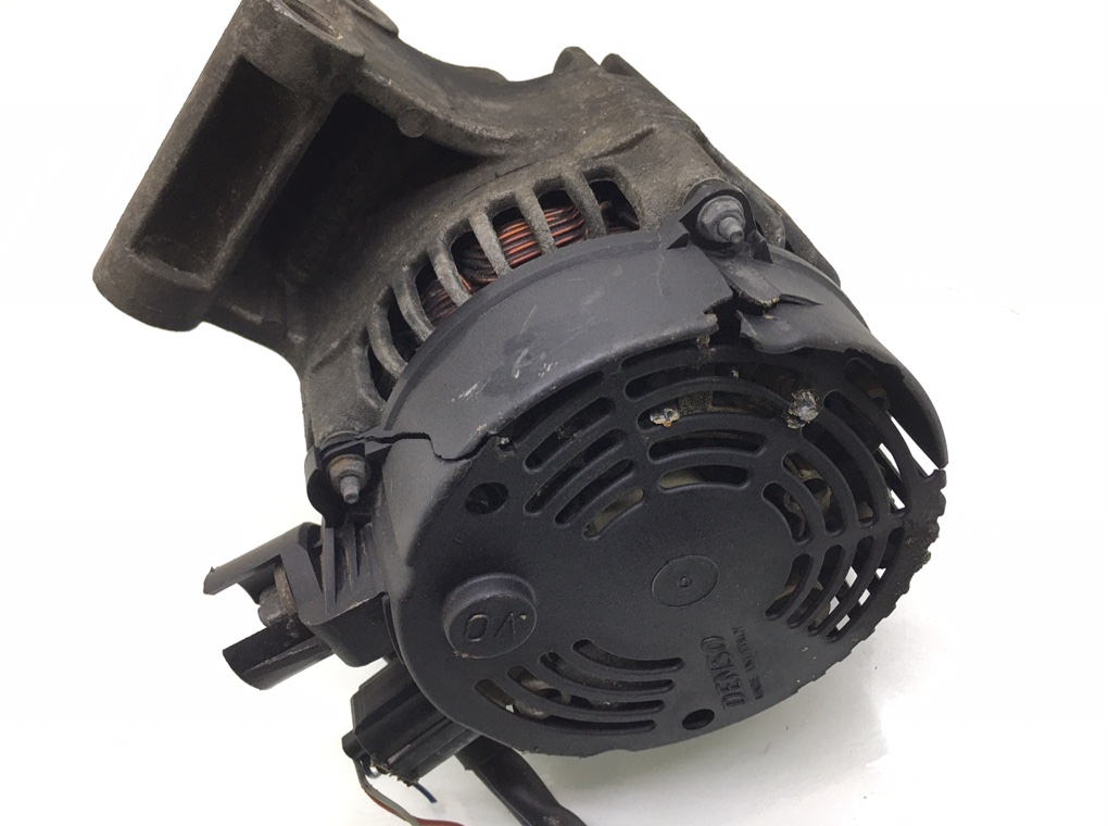 Генератор бу для Ford Focus 2 1.6 i,  2007 г.