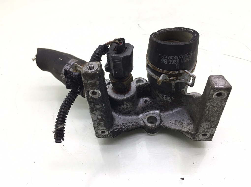 Корпус термостата бу для Ford Focus 2 1.6 i,  2005 г.