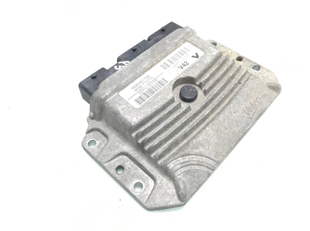 Блок управления двигателем бу для Renault Clio 4 1.2 i,  2014 г.