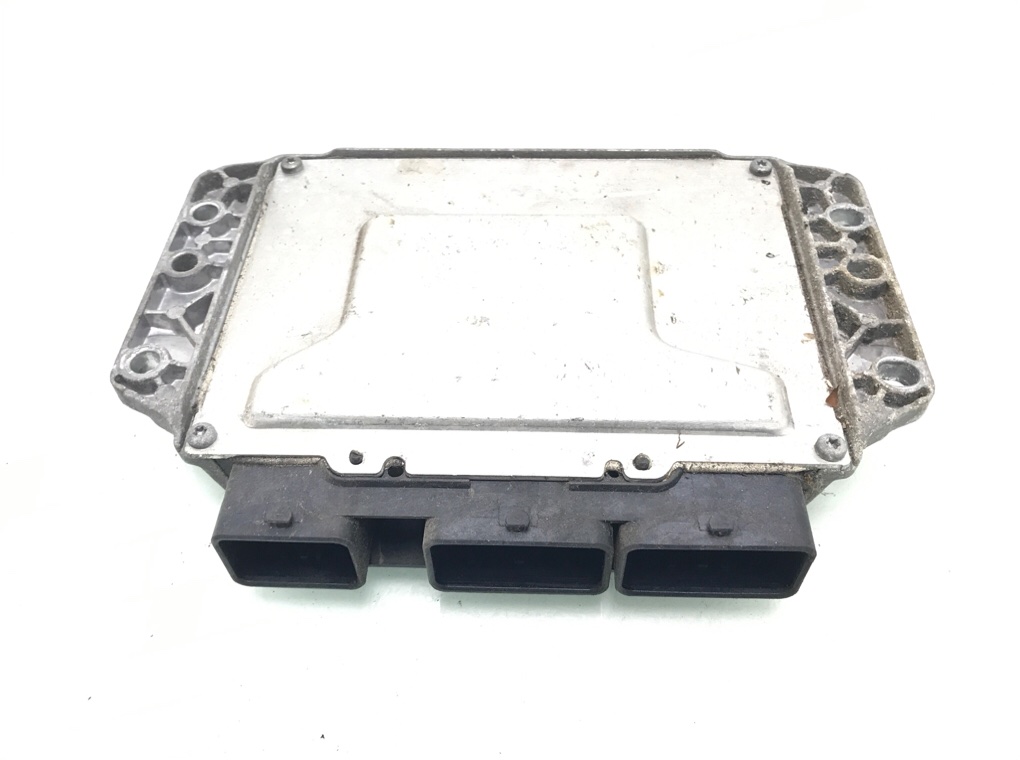 Блок управления двигателем бу для Renault Clio 4 1.2 i,  2014 г.