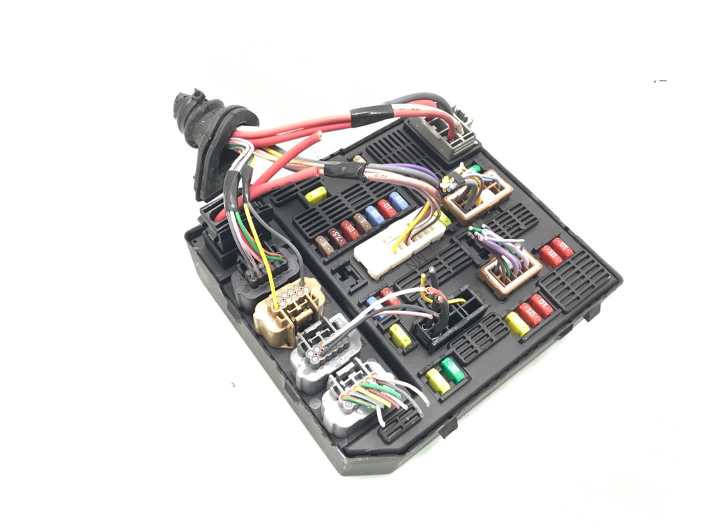 Блок предохранителей бу для Renault Scenic 3 1.5 DCi,  2011 г.