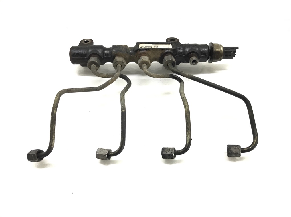 Топливная рампа бу для Ford Fiesta 6 1.4 TDCi,  2012 г.