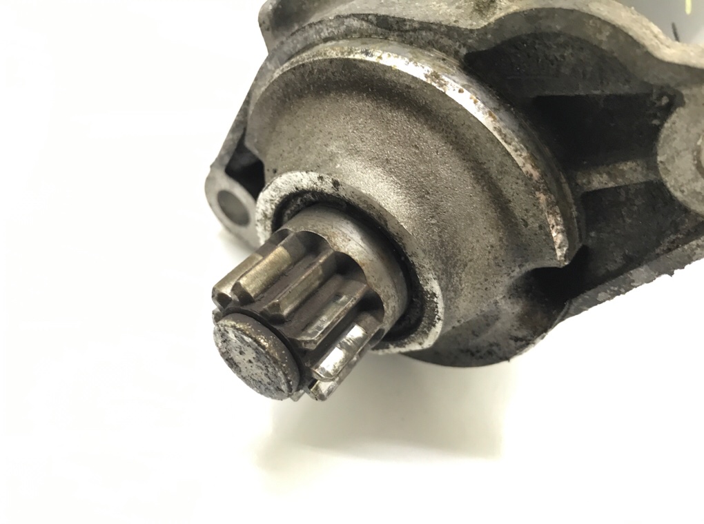 Стартер бу для Audi TT  3.2 i,  2004 г.