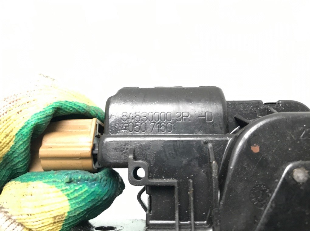 Замок багажника бу для Renault Clio 4 1.2 i,  2014 г.