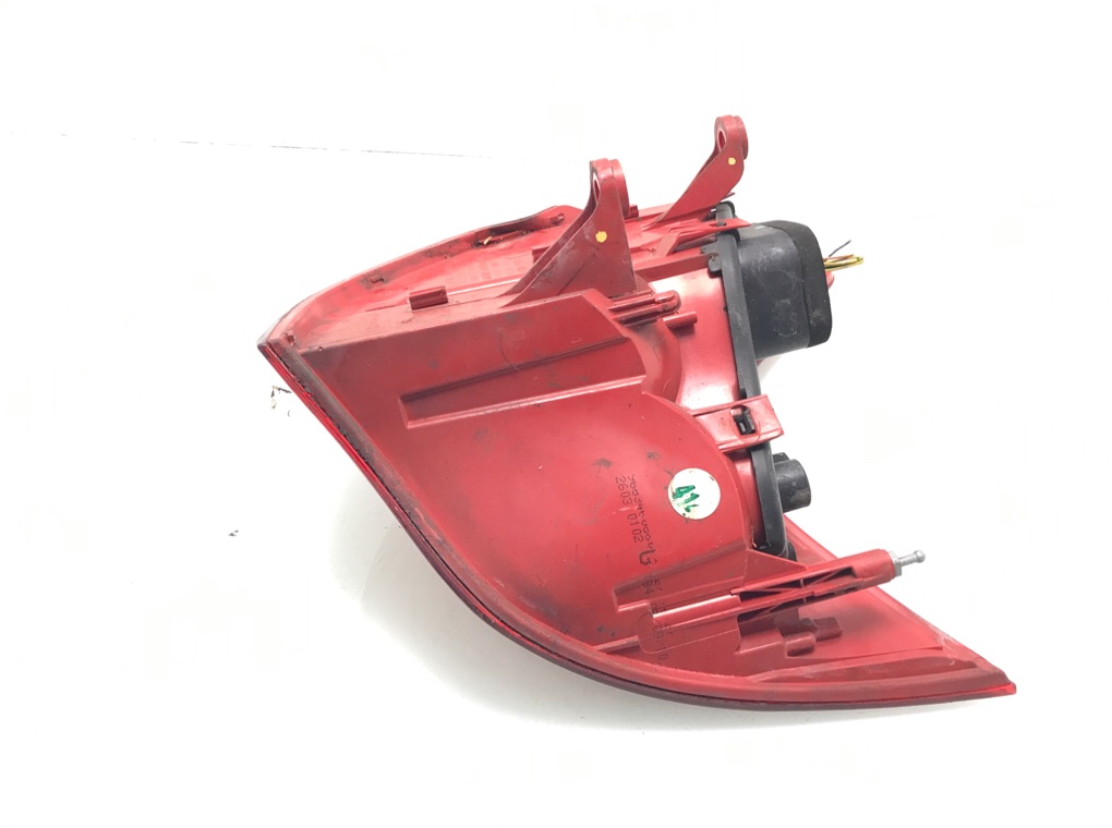 Фонарь задний левый бу для Peugeot 3008 1 1.6 HDi,  2010 г.