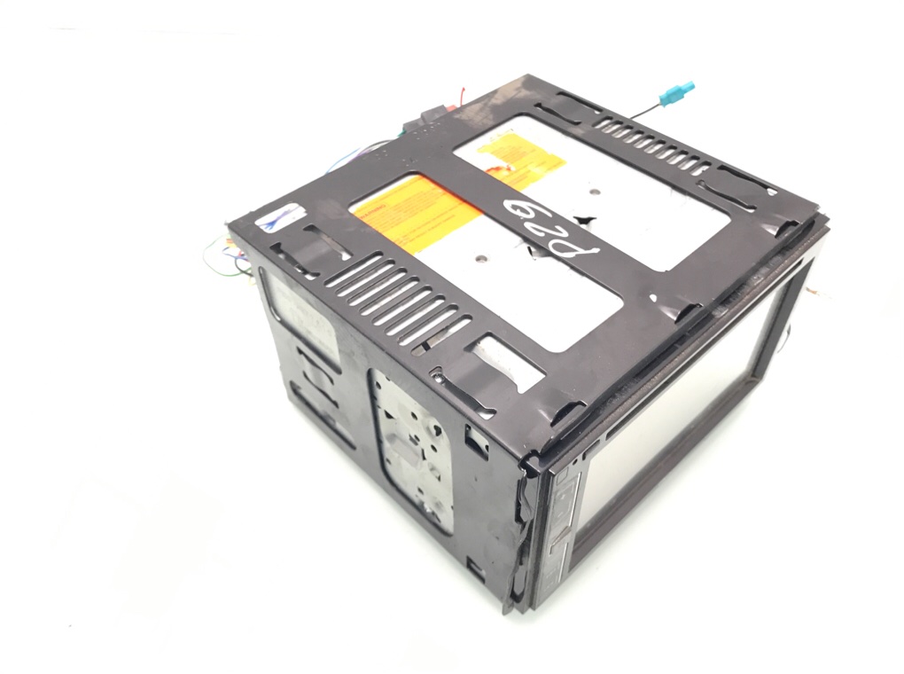 Магнитола бу для Opel Combo C 1.3 CDTi, 2007 г. Магнитола бу для Opel Combo C 1.3 CDTi, 2007 г.