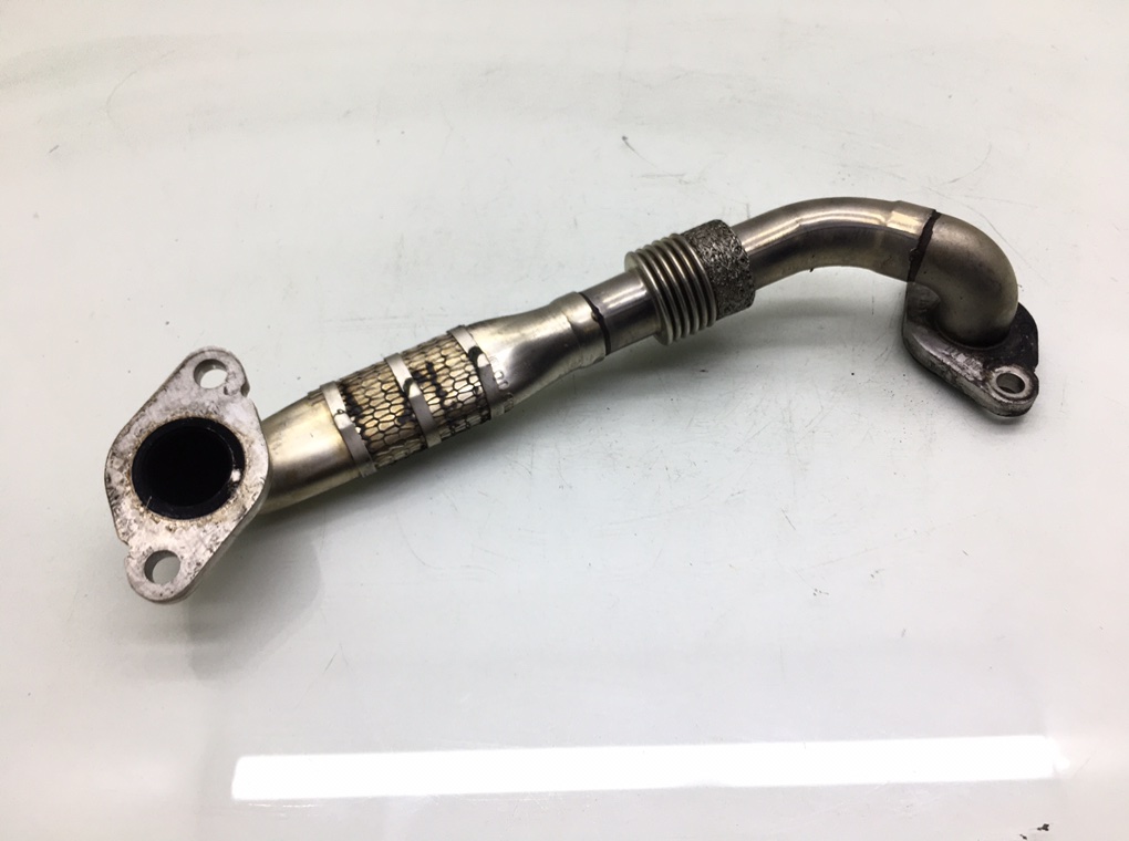 Трубка системы рециркуляции EGR бу для Audi A3 8P 1.9 TDi,  2006 г.