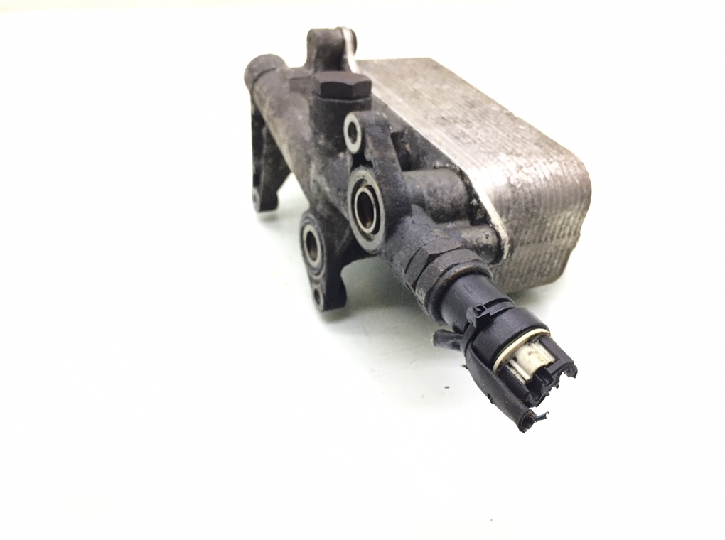 Радиатор масляный бу для Opel Vectra C 2.0 Ti,  2005 г.