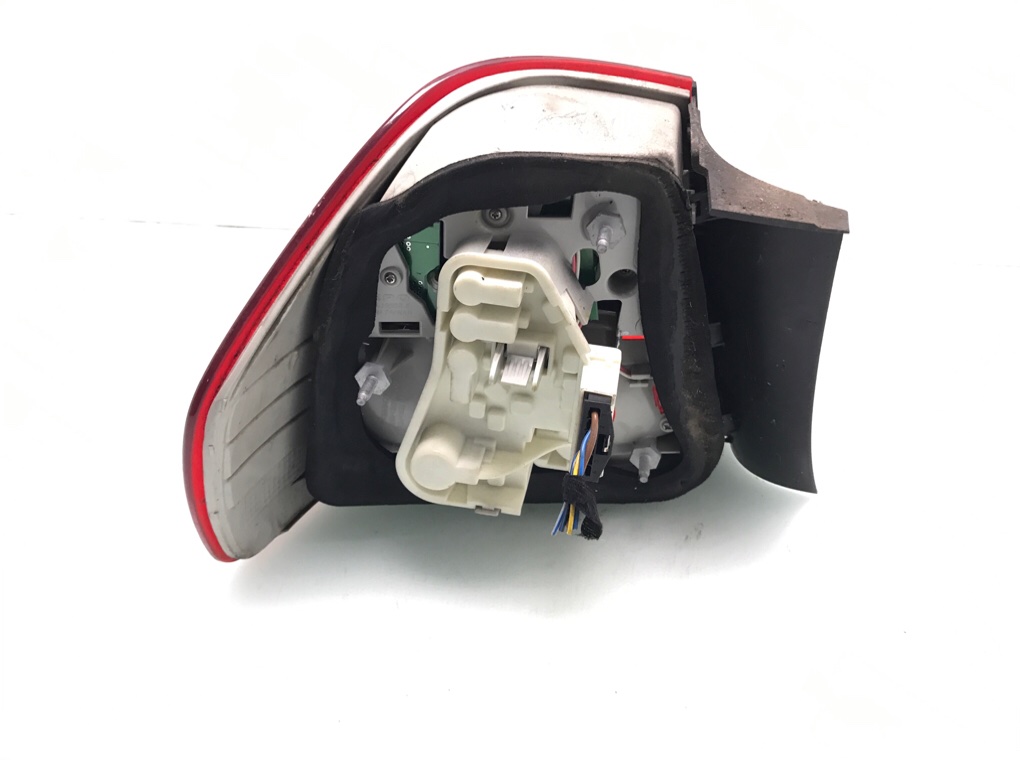 Фонарь задний правый бу для BMW 3 E90/E91/E92/E93 2.0 TD,  2011 г.