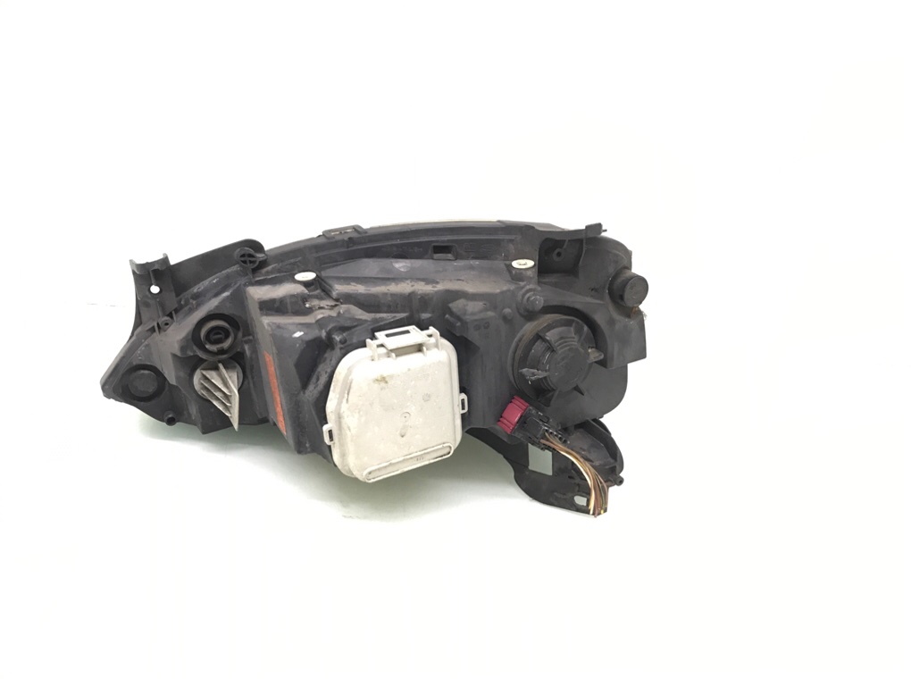 Фара правая бу для Opel Corsa C 1.4 i,  2004 г.