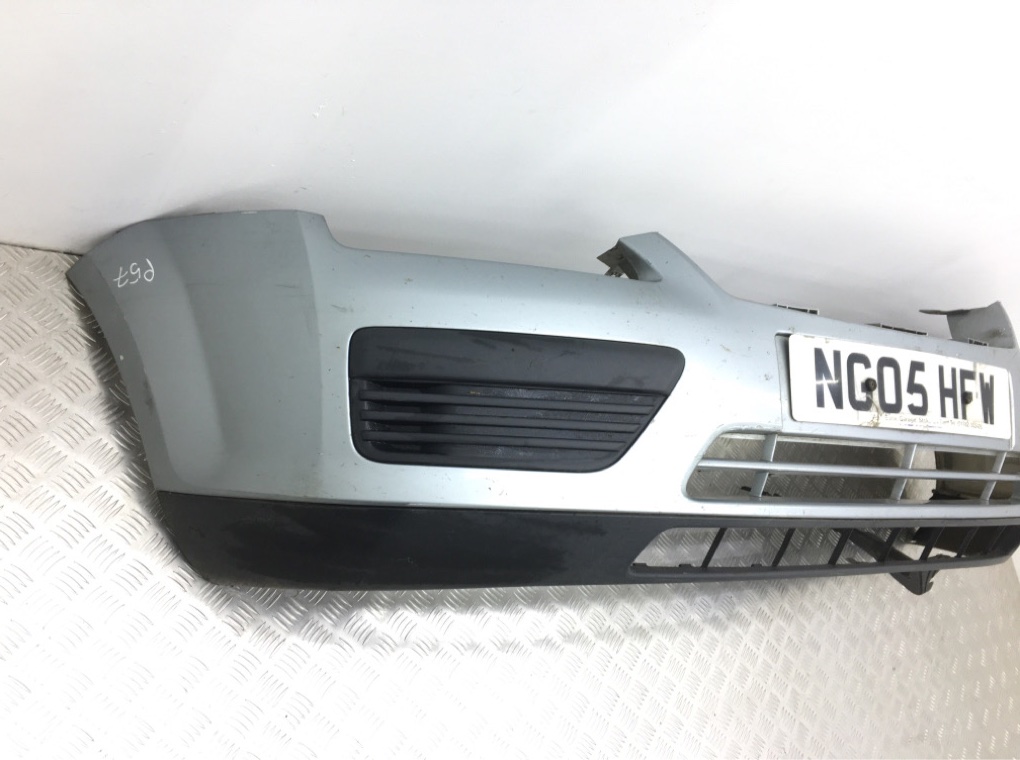 Бампер передний бу для Ford Focus 2 1.6 TDCi,  2005 г.