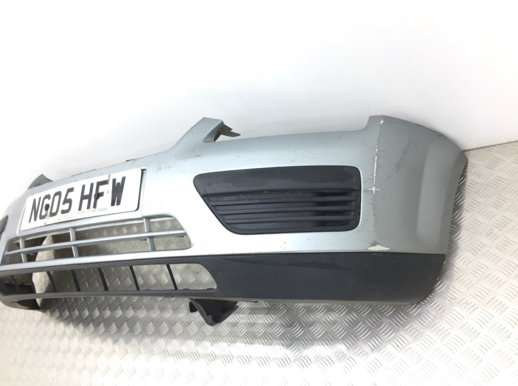 Бампер передний бу для Ford Focus 2 1.6 TDCi,  2005 г.