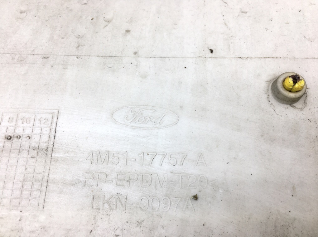 Бампер передний бу для Ford Focus 2 1.6 TDCi,  2005 г.