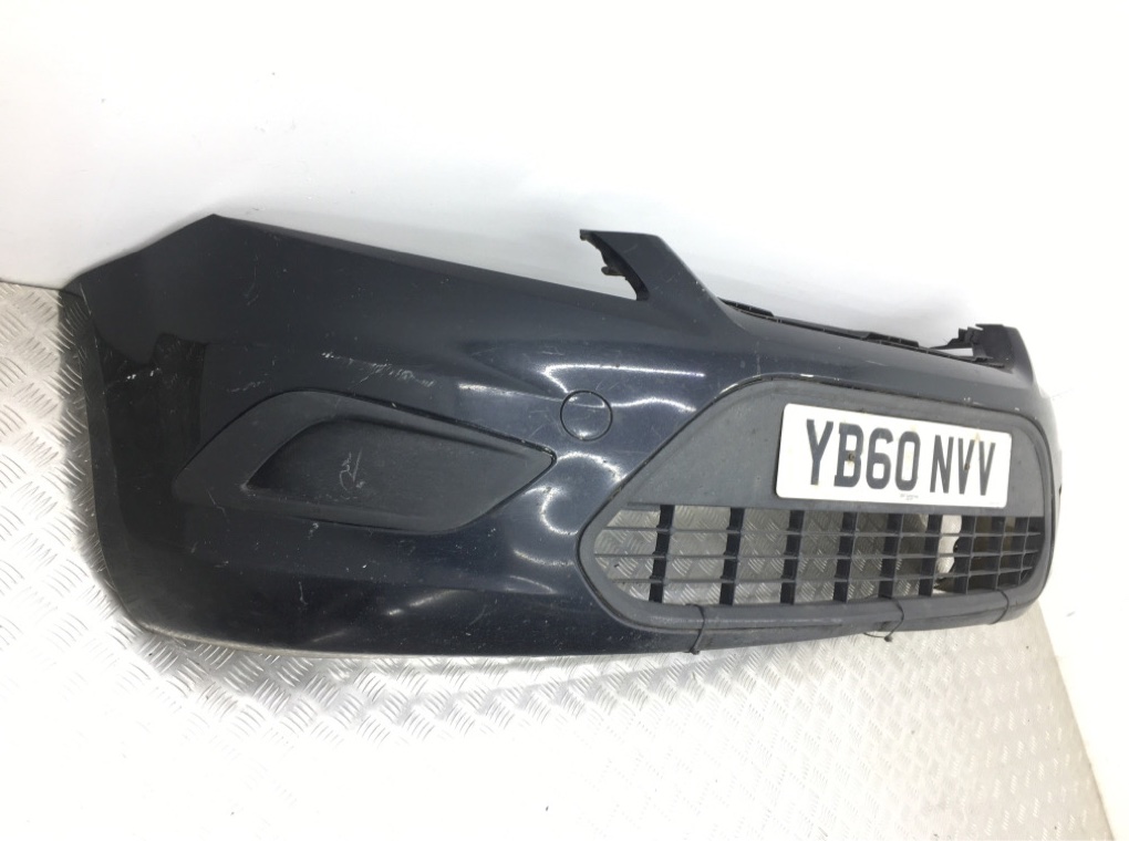 Бампер передний бу для Ford Focus 2 1.6 TDCi,  2011 г.