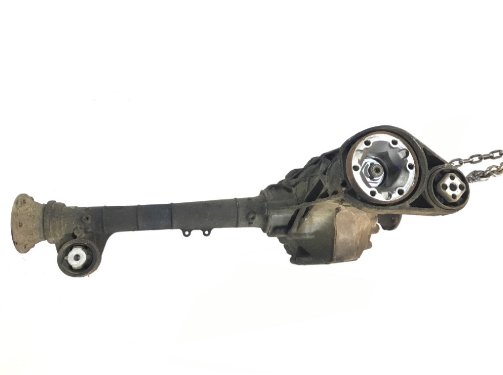 Редуктор переднего моста бу для Volkswagen Touareg 1 3.0 TDi,  2007 г.
